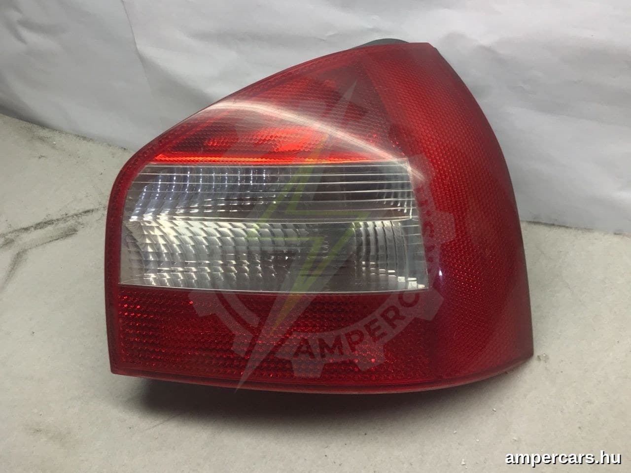 AUDI A3 (8L1) - Hátsó Lámpa