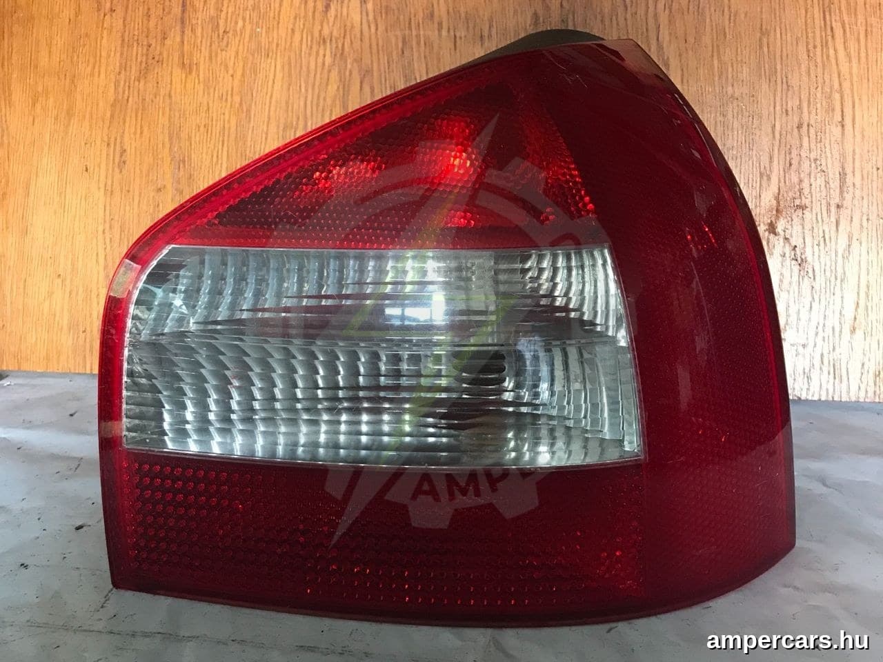 AUDI A3 (8L1) - Hátsó Lámpa