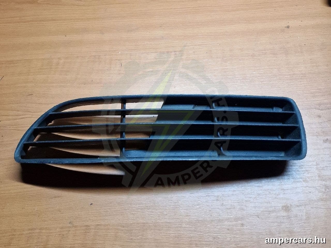 AUDI A4 (8D2, B5) - Ködlámpa Rács