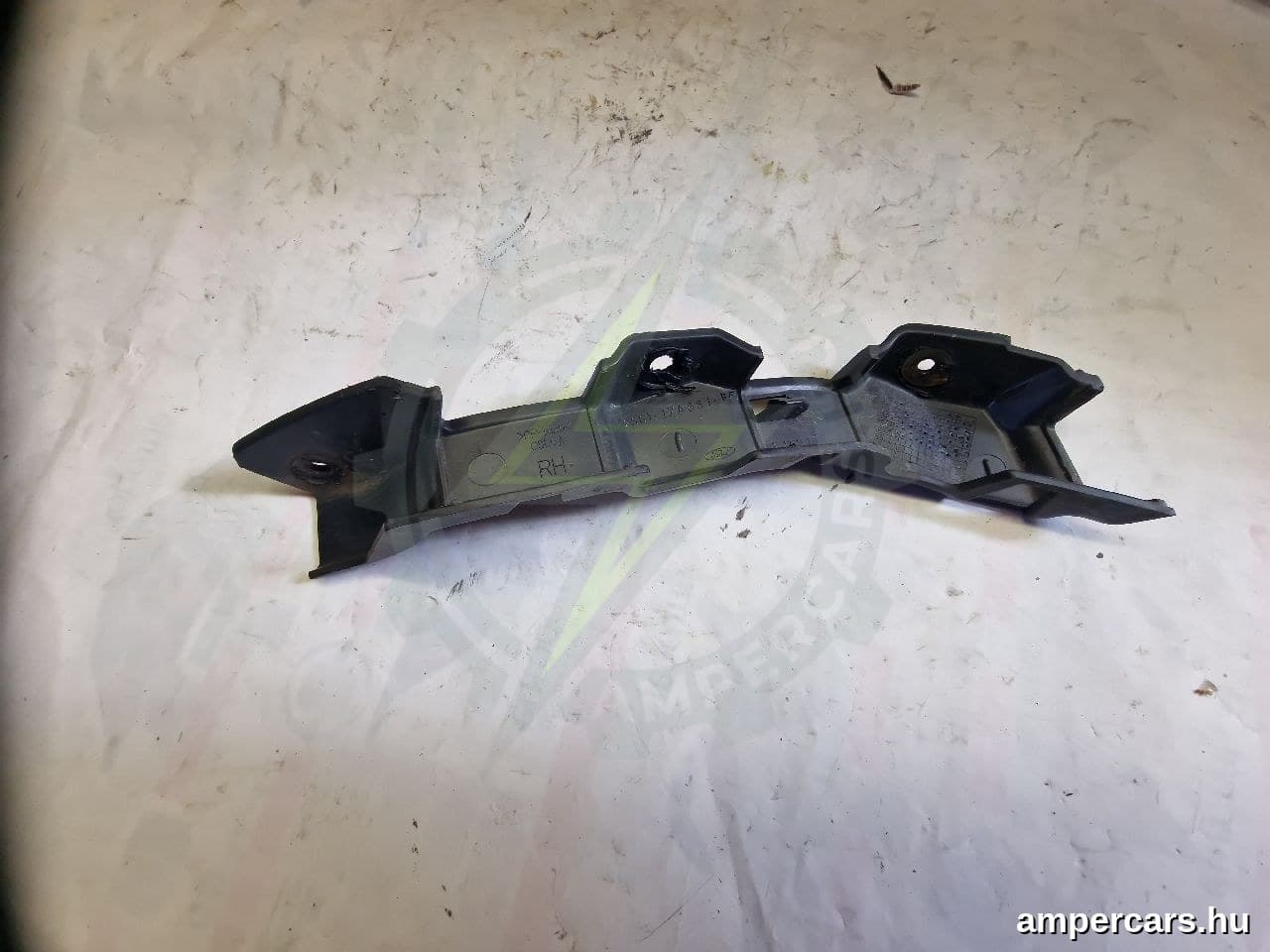 FORD FIESTA V (JH_, JD_) - Oldal Lökhárító Tartó (Műanyag)