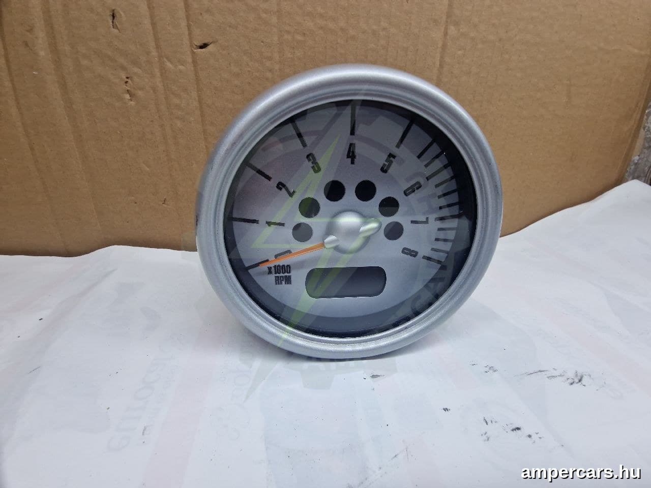 MINI MINI (R50, R53) - Fordulatszámmérő