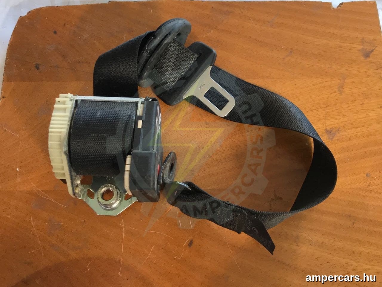 OPEL CORSA C (F08, F68) - Biztonsági Öv