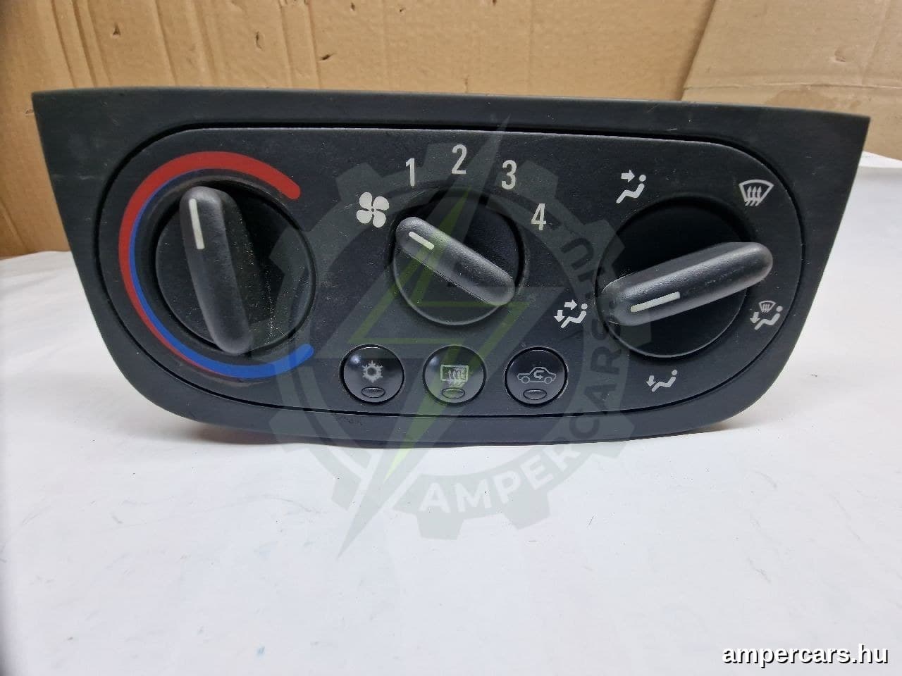 OPEL CORSA C (F08, F68) - Fűtéskapcsoló (Nem klímás)