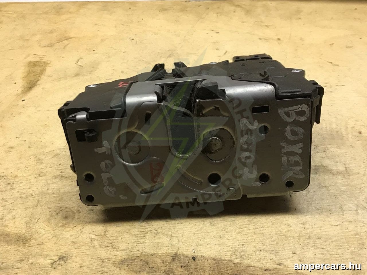 PEUGEOT BOXER Busz - Tolóajtó Zárszerkezet
