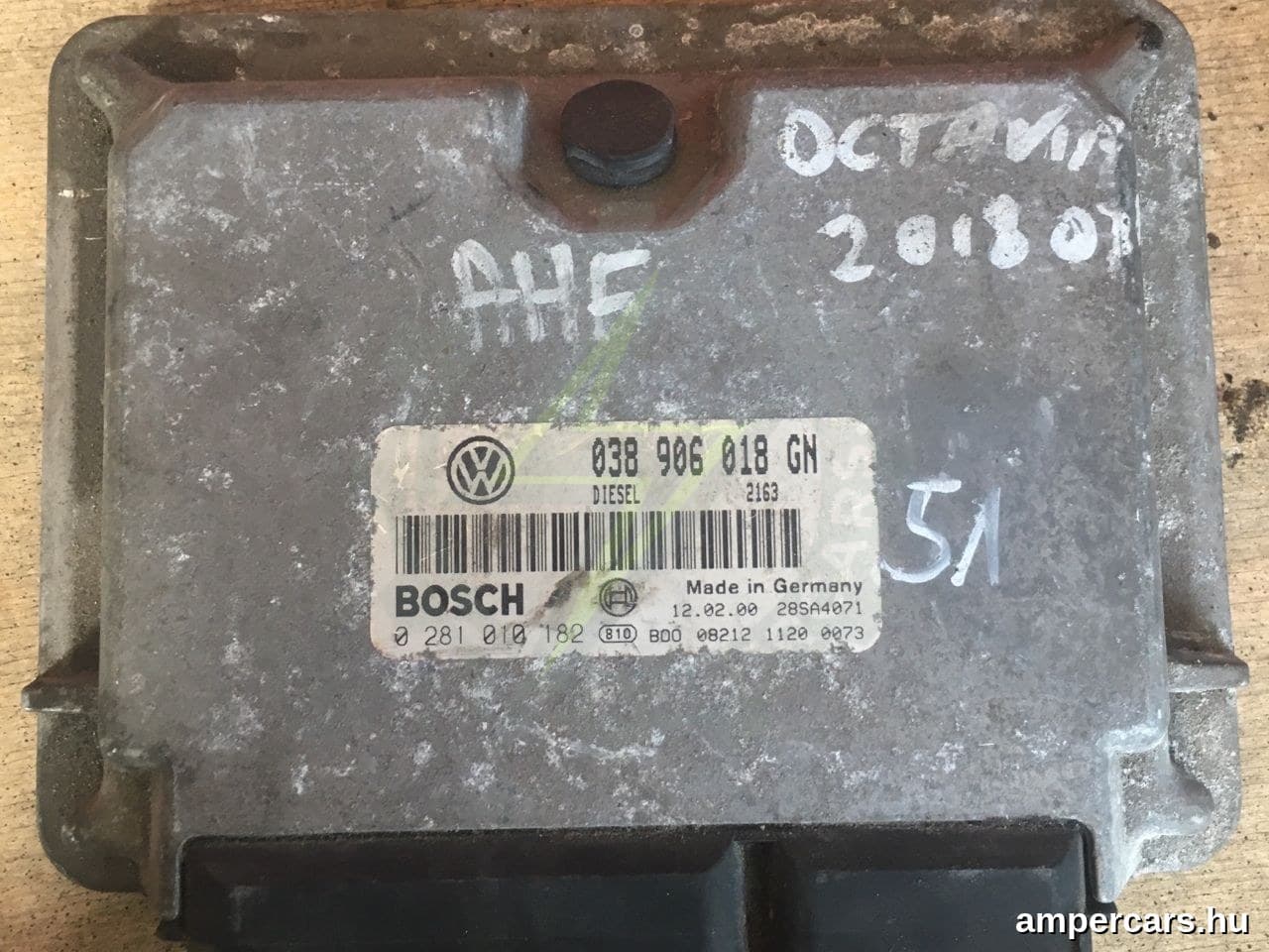 SKODA OCTAVIA I (1U2) - Motorvezérlő