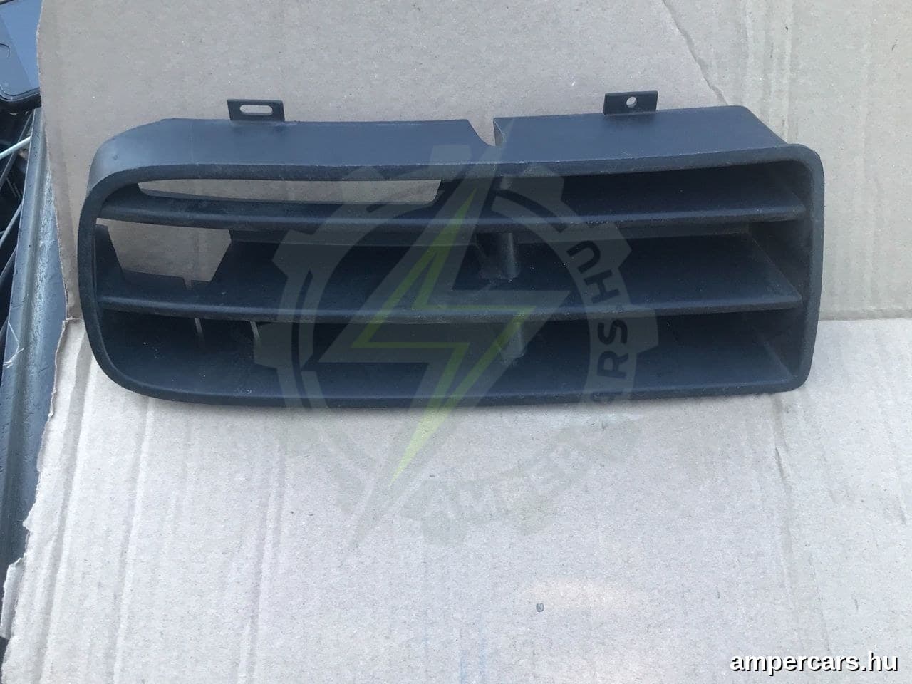 VW GOLF IV (1J1) - Ködlámpa Rács