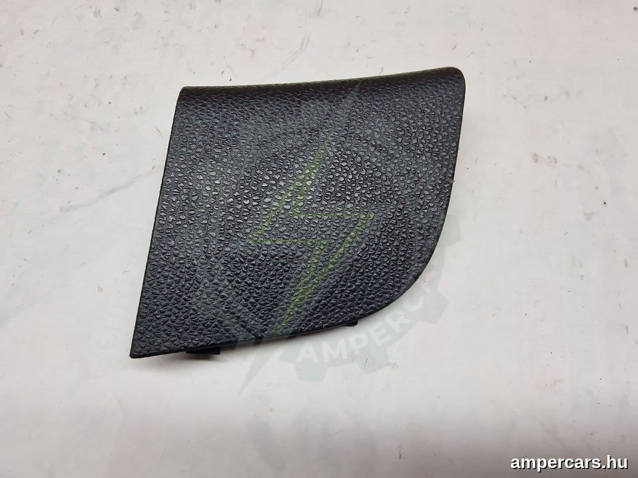 VW GOLF V (1K1) - Csomagtérajtó Kárpit