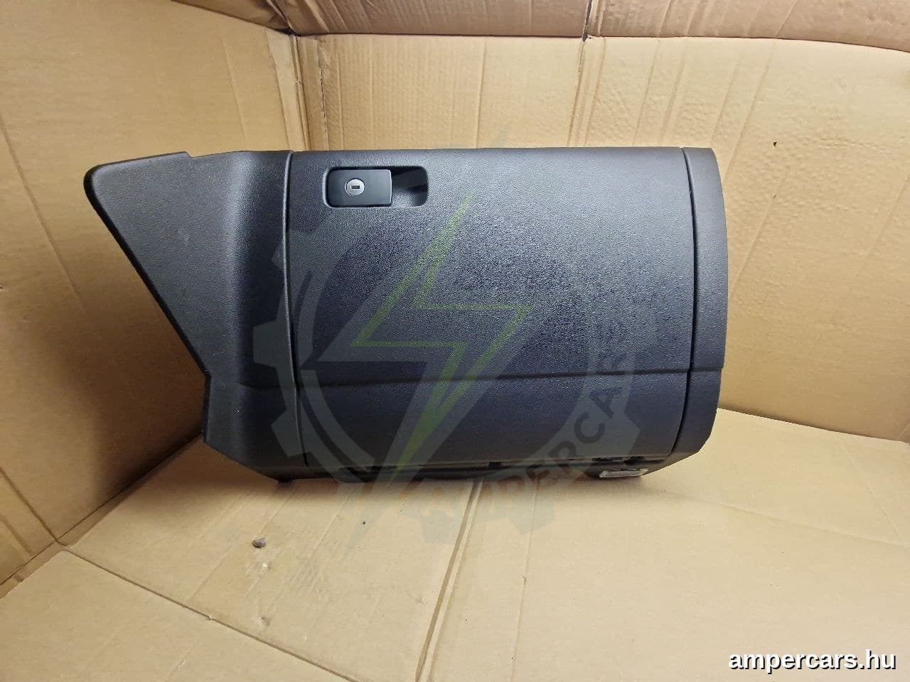 VW GOLF VII (5G1) - Kesztyűtartó