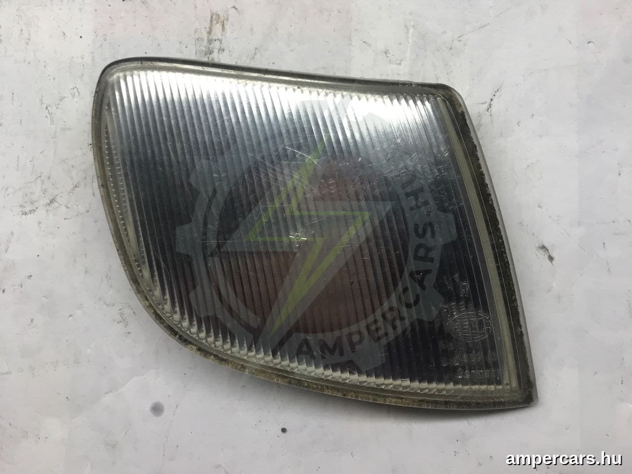 VW PASSAT (3B2) - Fényszóró Prizma