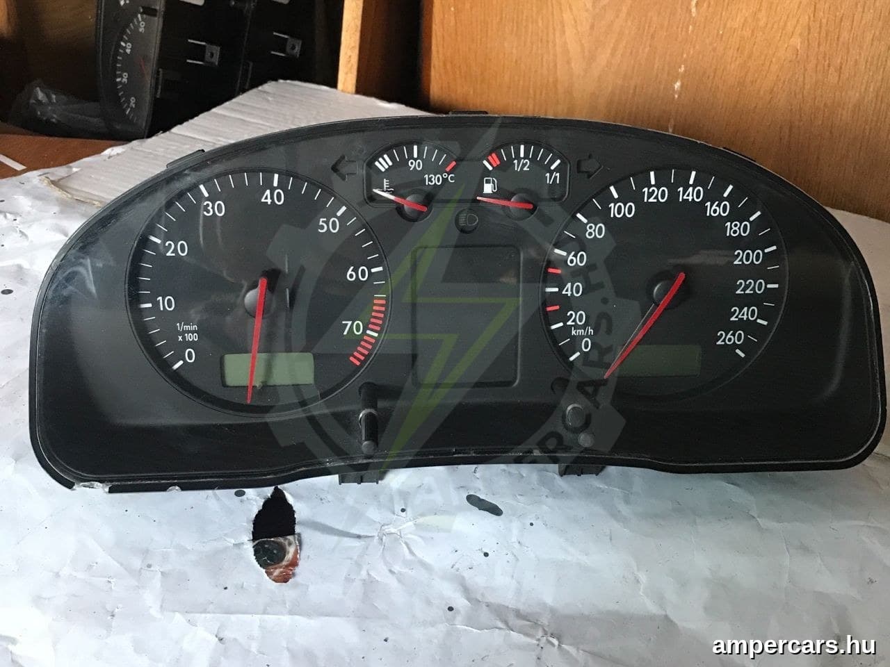 VW PASSAT (3B2) - Kilométeróra