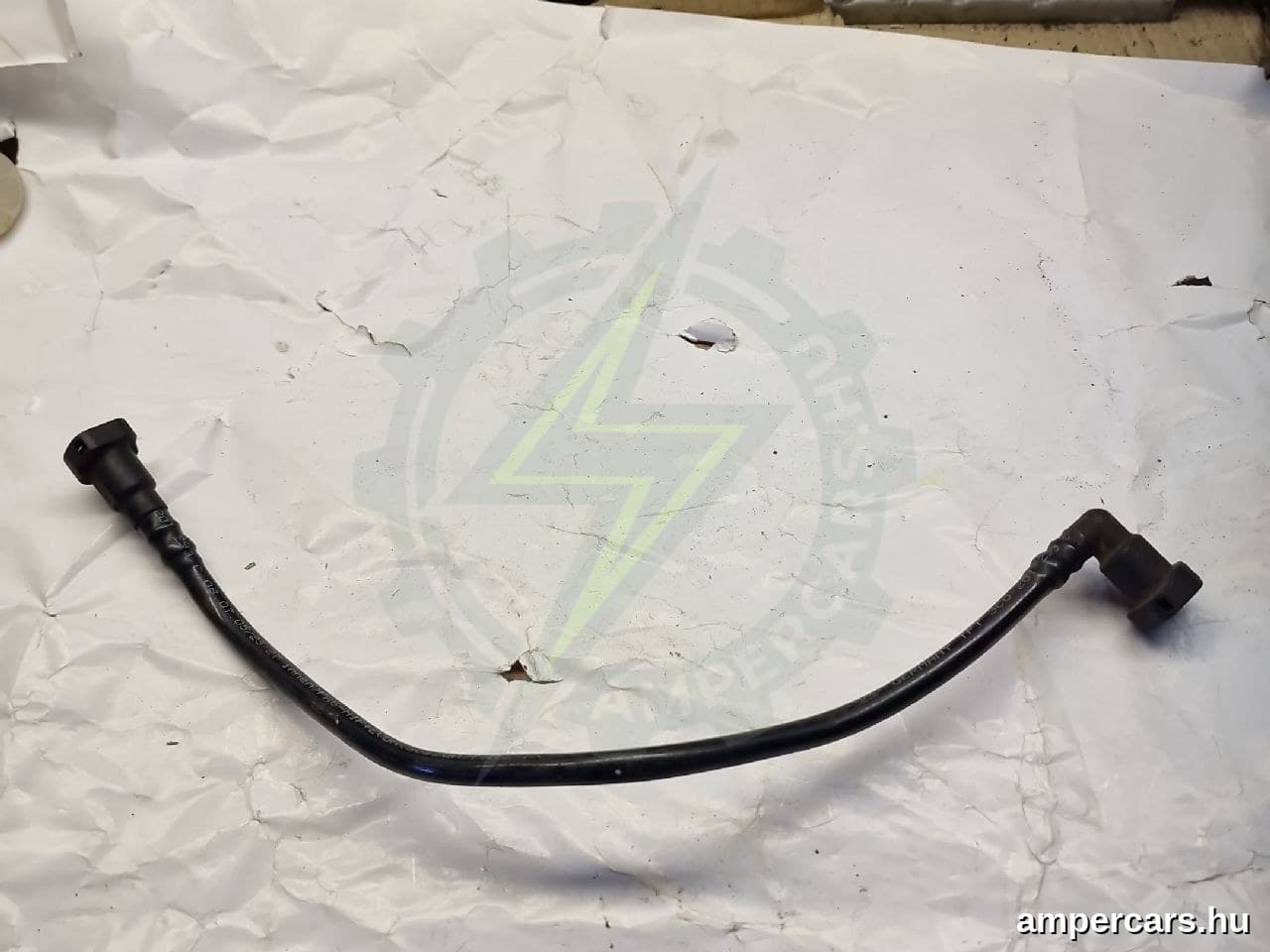 VW PASSAT (3C2) - Üzemanyagcső