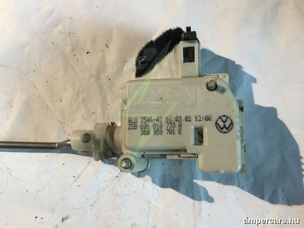 VW POLO (9N_) - Központizár Motor Tankajtó