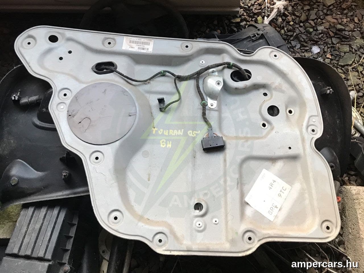 VW TOURAN (1T1, 1T2) - Ablakemelő Szerkezet (Elektromos)